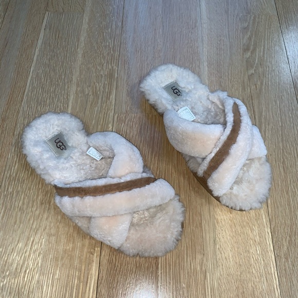 UGG Abela Slippers Natural - Picture 2 of 5